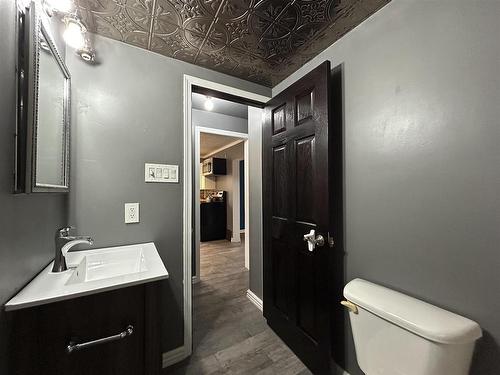 434 First Street E, Fort Frances, ON - Indoor Photo Showing Bathroom