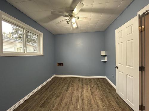 434 First Street E, Fort Frances, ON - Indoor Photo Showing Other Room