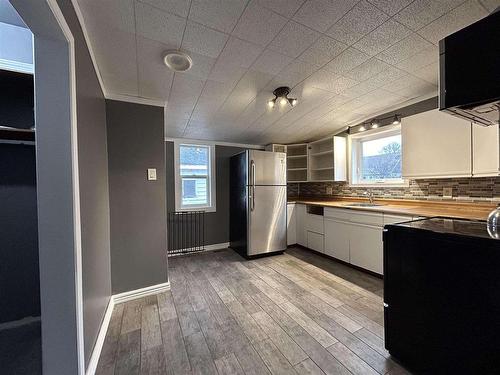 434 First Street E, Fort Frances, ON - Indoor Photo Showing Kitchen