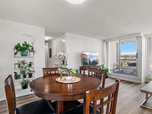 1101-327 Maitland St, Victoria, BC - Indoor Photo Showing Dining Room