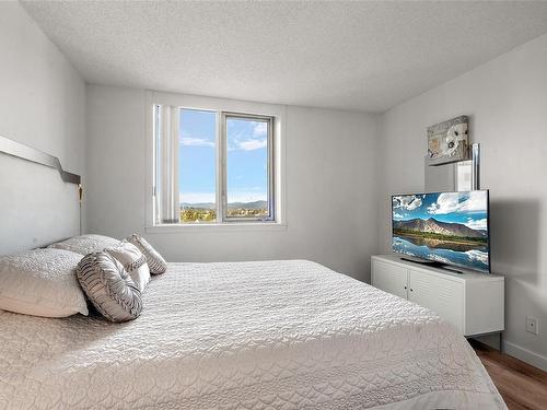 1101-327 Maitland St, Victoria, BC - Indoor Photo Showing Bedroom