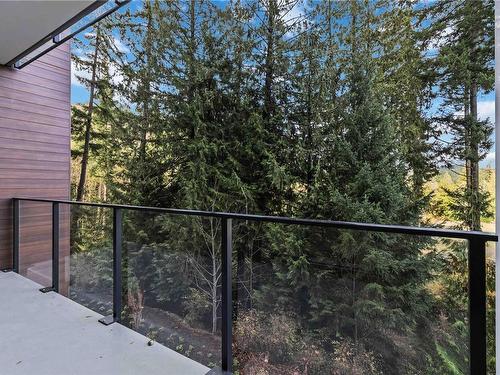 320-2000 Hannington Rd, Langford, BC - Outdoor