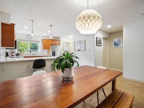 12-1405 Mallek Cres, Victoria, BC 