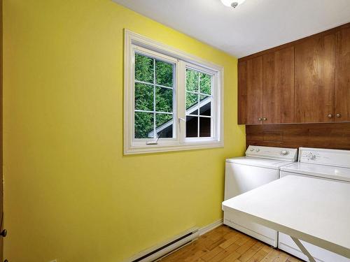 Salle de lavage - 2725 Rue Dufour, Sainte-Julienne, QC - Indoor Photo Showing Laundry Room