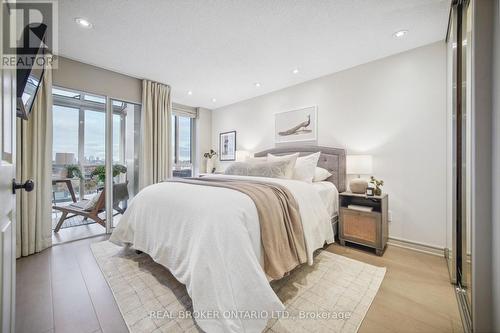 1216 - 801 King Street W, Toronto, ON - Indoor Photo Showing Bedroom