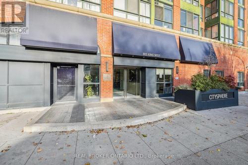 1216 - 801 King Street W, Toronto, ON - Outdoor