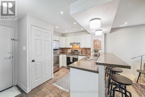 1216 - 801 King Street W, Toronto, ON - Indoor Photo Showing Kitchen With Double Sink With Upgraded Kitchen