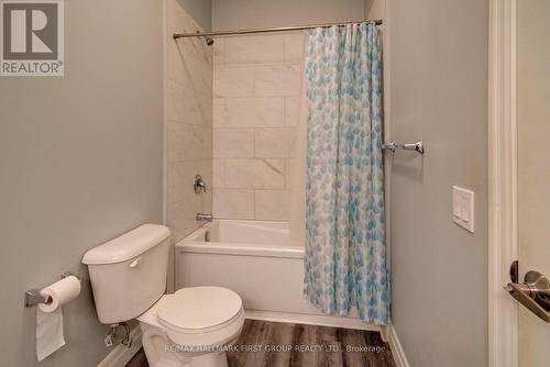 212 - 501 Frontenac Street, Kingston, ON - Indoor Photo Showing Bathroom