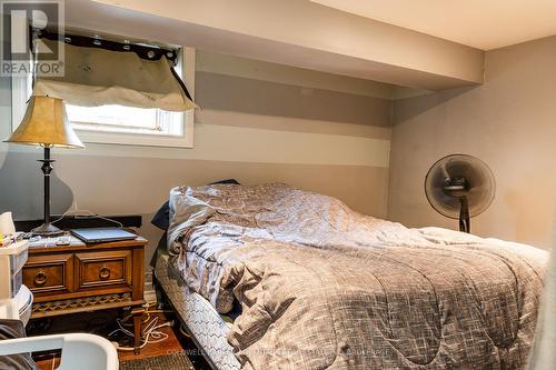 54 Lloyd Street, St. Catharines (458 - Western Hill), ON - Indoor Photo Showing Bedroom