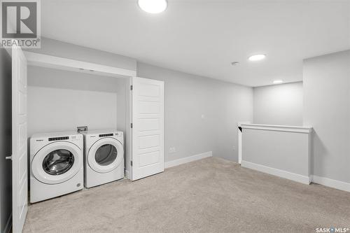 71 900 St Andrews Lane, Warman, SK - Indoor Photo Showing Laundry Room