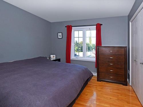 Bedroom - 6-274 Boul. De Maple Grove, Beauharnois, QC - Indoor Photo Showing Bedroom