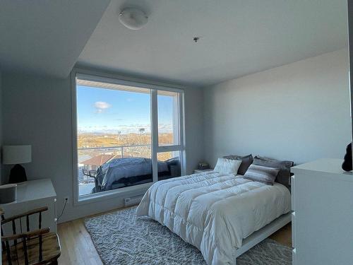 Bedroom - 603-975 Av. St-Charles, Saint-Lambert, QC - Indoor Photo Showing Bedroom