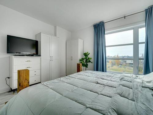 Master bedroom - 303-400 Rue Du Maçon, Saint-Jérôme, QC - Indoor Photo Showing Bedroom