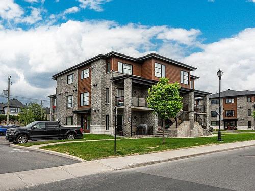 ExtÃ©rieur - 201-14 Rue De Toulouse, Candiac, QC - Outdoor With Facade