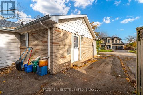 476 Sherin Drive, Oakville, ON - Outdoor With Exterior