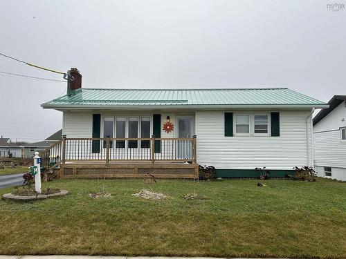 14 Khalsa Drive, Glace Bay, NS 