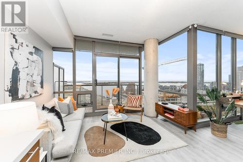 2506 - 33 Mill Street, Toronto, ON - Indoor Photo Showing Living Room