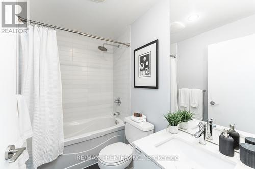 2506 - 33 Mill Street, Toronto, ON - Indoor Photo Showing Bathroom