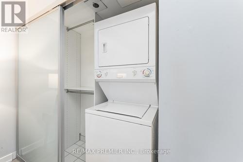 2506 - 33 Mill Street, Toronto, ON - Indoor Photo Showing Laundry Room