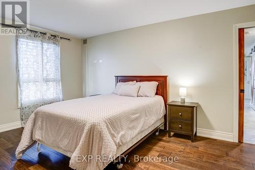 404 - 15390 Yonge Street, Aurora, ON - Indoor Photo Showing Bedroom