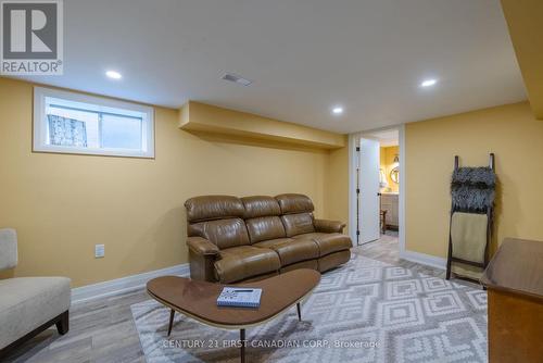 170 Langarth Street E, London, ON - Indoor Photo Showing Basement