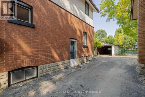 170 Langarth Street E, London, ON -  With Fireplace