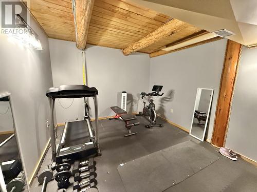 2613 Norwood Road, Quesnel, BC - Indoor Photo Showing Gym Room