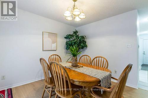 15 Trailbrook Lane, Guelph, ON - Indoor Photo Showing Dining Room