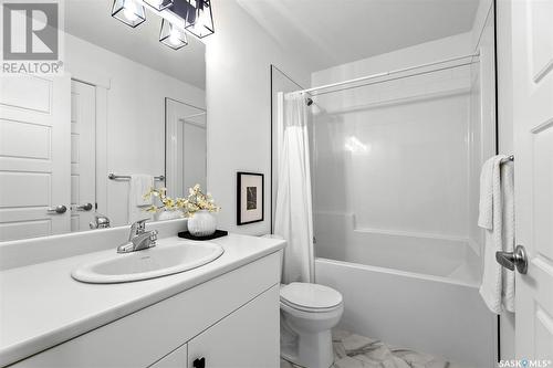 72 900 St Andrews Lane, Warman, SK - Indoor Photo Showing Bathroom