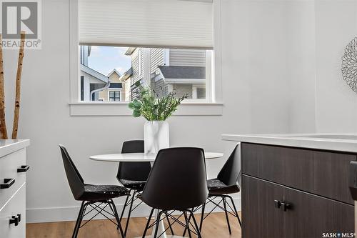 72 900 St Andrews Lane, Warman, SK - Indoor Photo Showing Dining Room