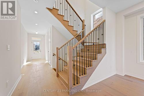 1352 Davis Loop, Innisfil, ON - Indoor Photo Showing Other Room