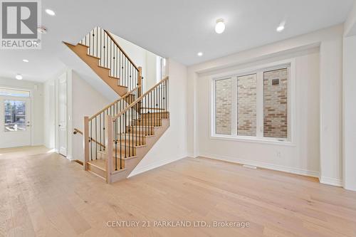 1352 Davis Loop, Innisfil, ON - Indoor Photo Showing Other Room