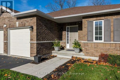 26 Hunter Avenue, Tay, ON - Outdoor With Exterior