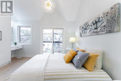 411 Main Street, Toronto, ON - Indoor Photo Showing Bedroom