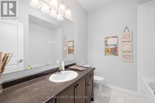 68 Killington Avenue, Vaughan, ON - Indoor Photo Showing Bathroom