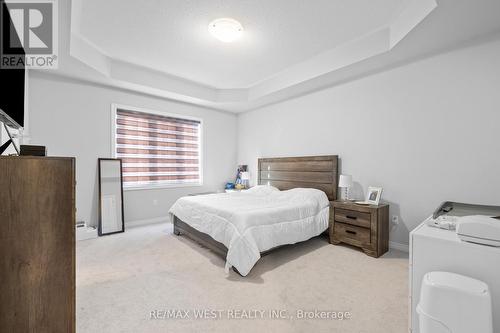 68 Killington Avenue, Vaughan, ON - Indoor Photo Showing Bedroom