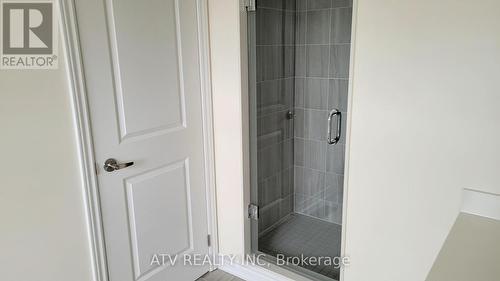 2135 Speare Court, Innisfil, ON - Indoor Photo Showing Bathroom