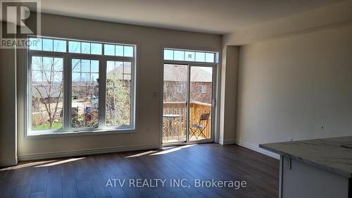 2135 Speare Court, Innisfil, ON - Indoor Photo Showing Other Room