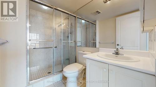 204 - 60 Disera Drive, Vaughan, ON - Indoor Photo Showing Bathroom