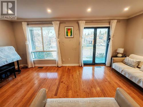 129 Glen Shields Avenue, Vaughan, ON - Indoor