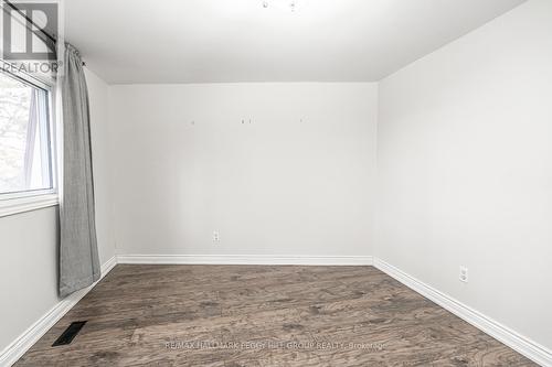 18 - 246 Tupper Boulevard, New Tecumseth, ON - Indoor Photo Showing Other Room