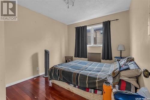 431 Chitek Crescent, Saskatoon, SK - Indoor Photo Showing Bedroom