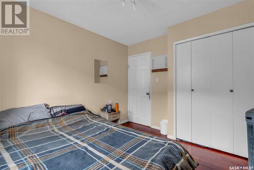 431 Chitek Crescent, Saskatoon, SK - Indoor Photo Showing Bedroom