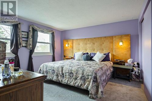 794 Laurier Avenue, Milton, ON - Indoor Photo Showing Bedroom