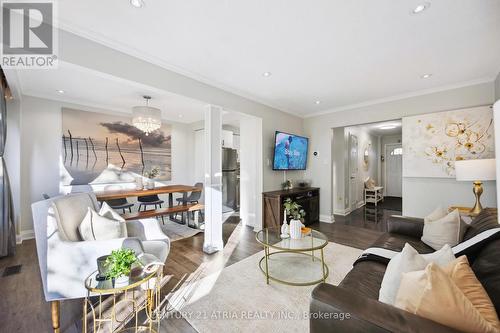 4 - 88 Rainbow Drive, Vaughan, ON - Indoor Photo Showing Living Room