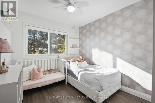 4 - 88 Rainbow Drive, Vaughan, ON - Indoor Photo Showing Bedroom