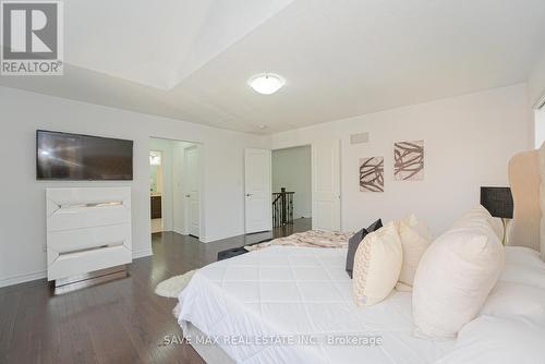 39 Agava Street, Brampton, ON - Indoor Photo Showing Bedroom