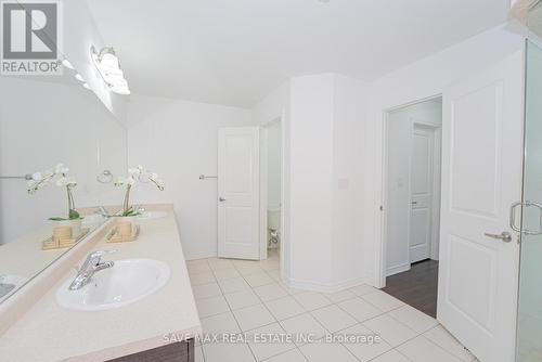 39 Agava Street, Brampton, ON - Indoor Photo Showing Bathroom