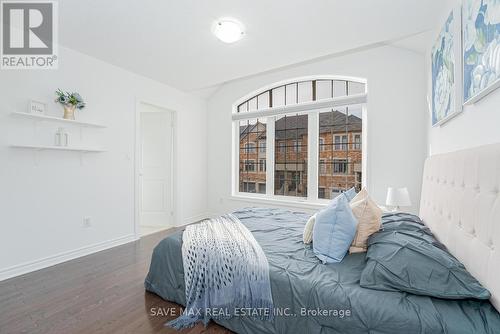 39 Agava Street, Brampton, ON - Indoor Photo Showing Bedroom