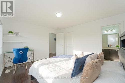 39 Agava Street, Brampton, ON - Indoor Photo Showing Bedroom